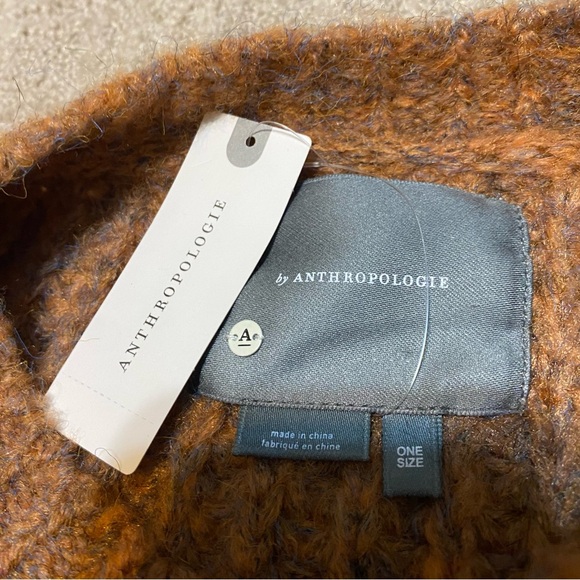 NWT {Anthropologie} Marled Chunky Knit Fringe Oversized Poncho Bronze - One Size - Picture 7 of 16